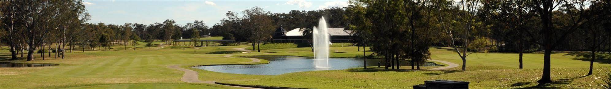 Riverside Oaks Golf Resort Cattai Esterno foto